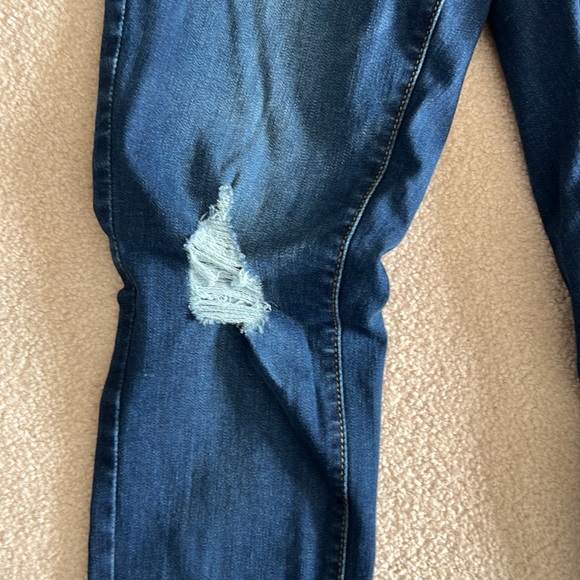 Universal Thread High Rise Jegging Size 8/29R - Picture 3 of 8